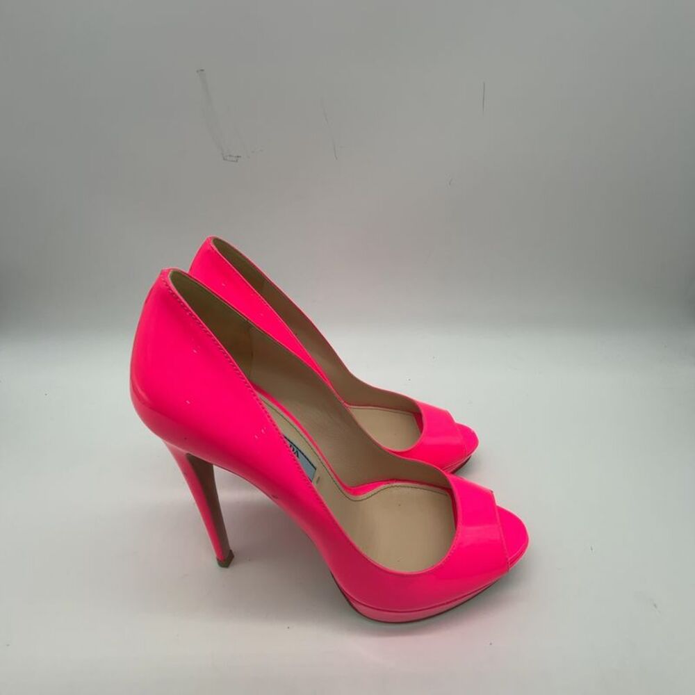 Prada Women's Pumps - Picture 4 of 6